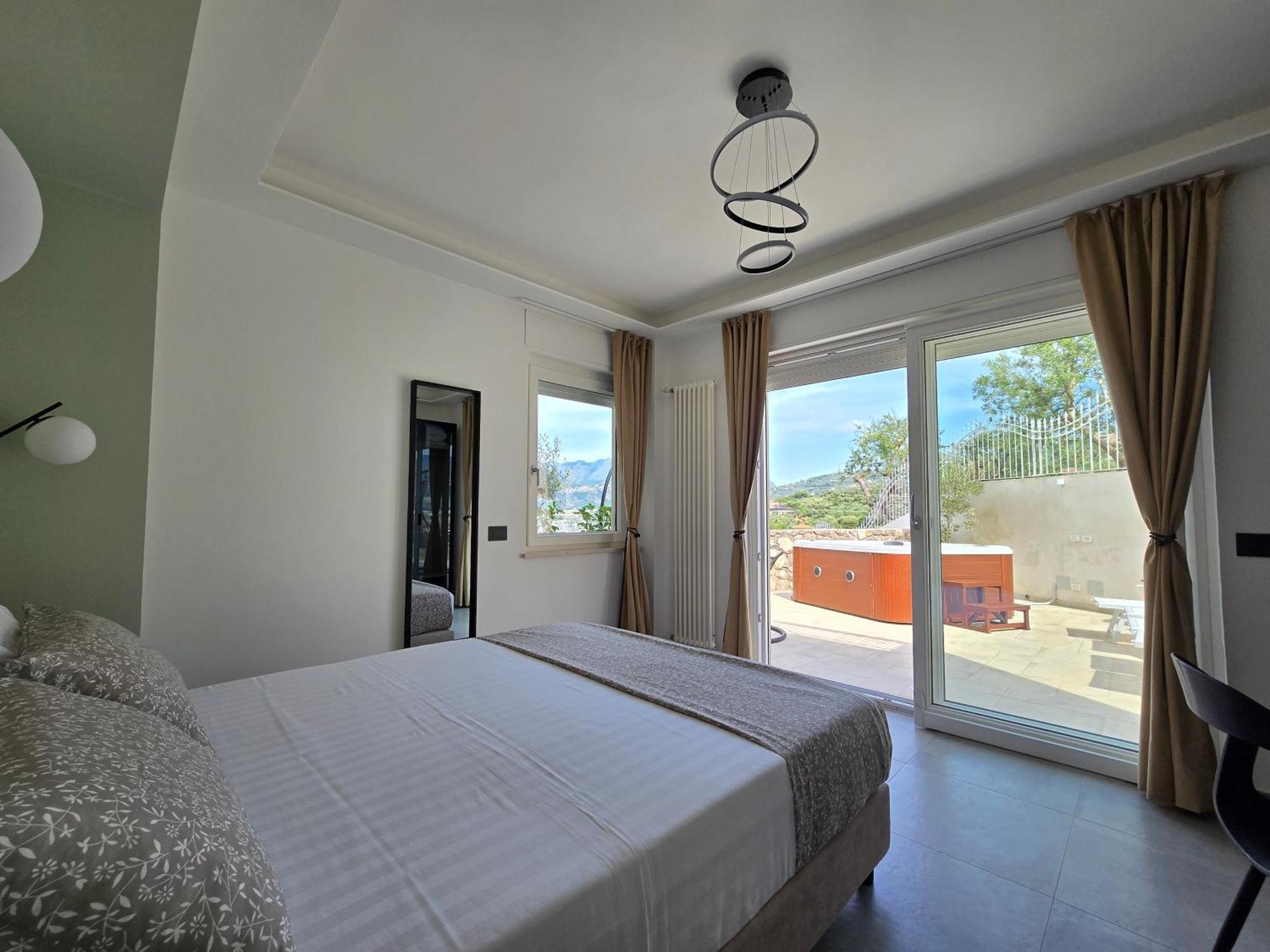 Laca - Sensational Coast View With Jacuzzi *