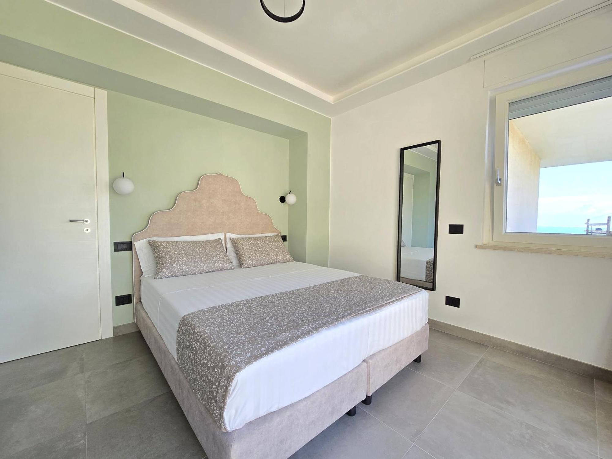 Laca - Sensational Coast View With Jacuzzi Apartment *